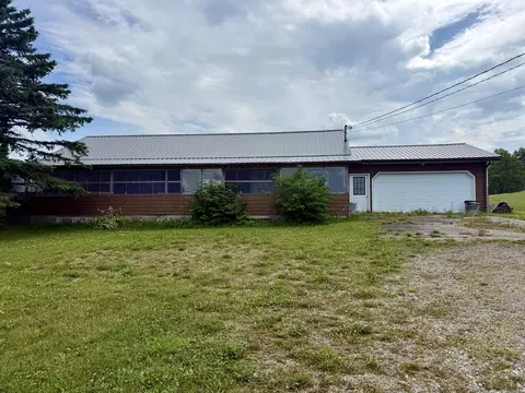 50 Airport Ave, Frenchville, ME 04745