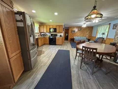 Kitchen - 928 Main St, Wayne, ME 04284 photo 2 of 4