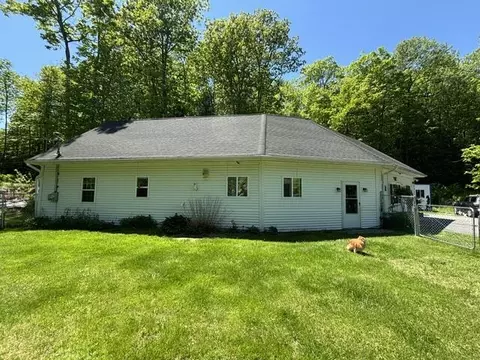 Exterior - 928 Main St, Wayne, ME 04284 photo 1 of 26