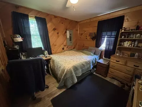 Bedroom - 928 Main St, Wayne, ME 04284 photo 4 of 8
