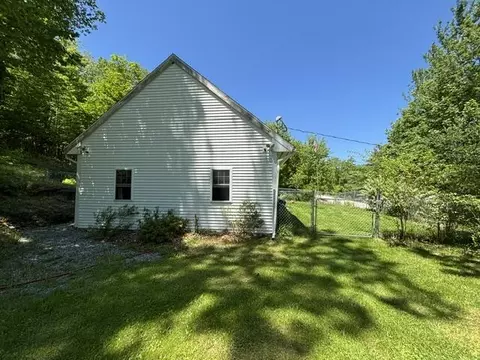 Exterior - 928 Main St, Wayne, ME 04284 photo 12 of 26