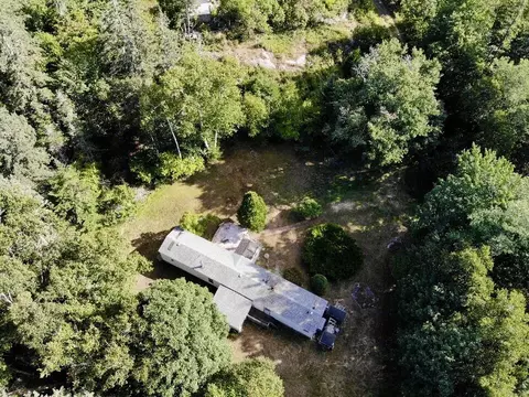 40 Tea Hill Rd, Stonington, ME 04681