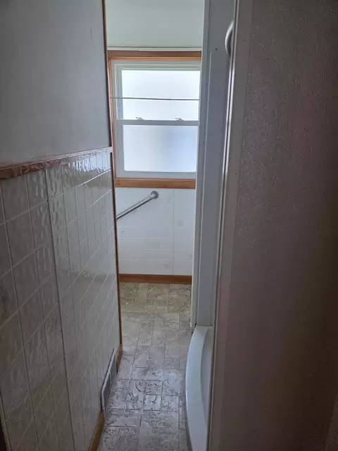 Bath - 205 Bowdoin St, Millinocket, ME 04462 photo 1 of 2