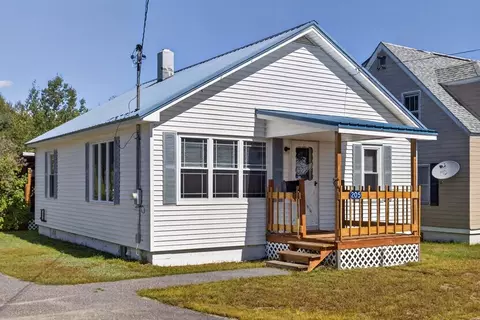 Exterior - 205 Bowdoin St, Millinocket, ME 04462 photo 1 of 6