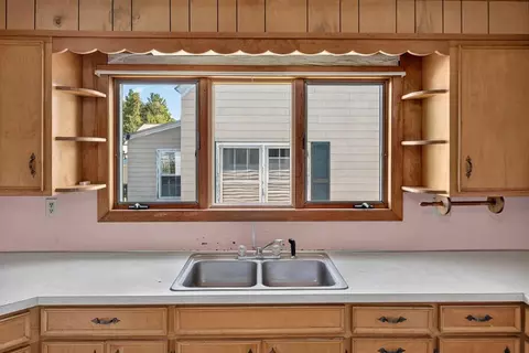 Kitchen - 205 Bowdoin St, Millinocket, ME 04462 photo 4 of 5