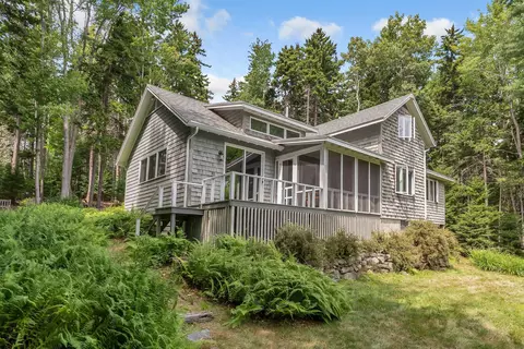 26 Springettes Rd, Chebeague Island, ME 04017