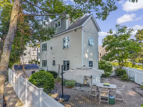 Exterior - 21 Beach Plum Ln, Ogunquit, ME 03907 photo 18 of 18