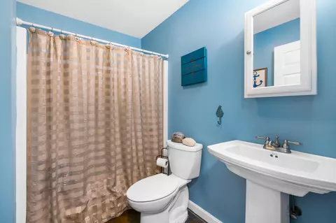 Bath - 406 Brann Rd, Levant, ME 04456 photo 2 of 7