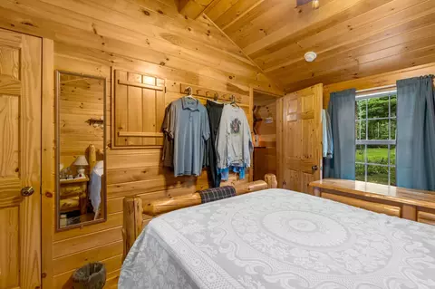 Bedroom - 406 Brann Rd, Levant, ME 04456 photo 6 of 6