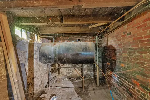 Exterior - 80 Chamberlain St, Brewer, ME 04412 photo 9 of 14