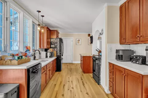 Kitchen - 80 Chamberlain St, Brewer, ME 04412 photo 1 of 4