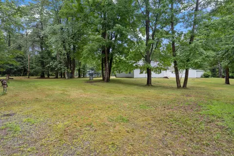 Exterior - 32 Grant Rd, Freeport, ME 04032 photo 7 of 7