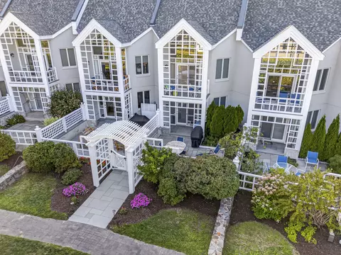 Exterior - 52 Dunelawn Dr #15, Ogunquit, ME 03907 photo 15 of 15