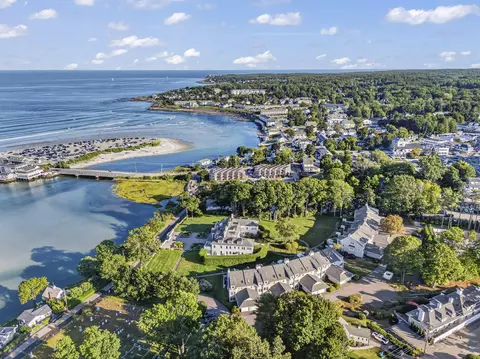 View/Area - 52 Dunelawn Dr #15, Ogunquit, ME 03907 photo 6 of 11