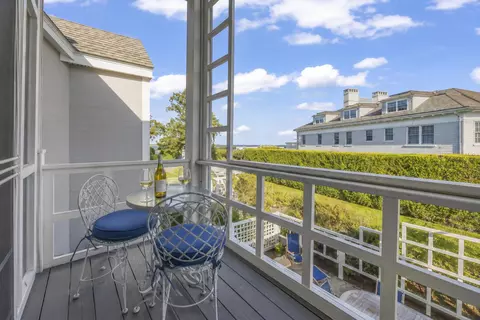 Exterior - 52 Dunelawn Dr #15, Ogunquit, ME 03907 photo 6 of 15