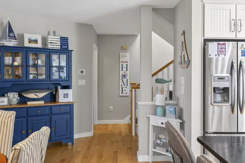 Entry Way - 52 Dunelawn Dr #15, Ogunquit, ME 03907 photo 4 of 7