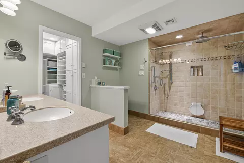 Bath - 52 Dunelawn Dr #15, Ogunquit, ME 03907 photo 5 of 7