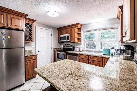Kitchen - 4 Lucina Ter, Gorham, ME 04038 photo 2 of 5