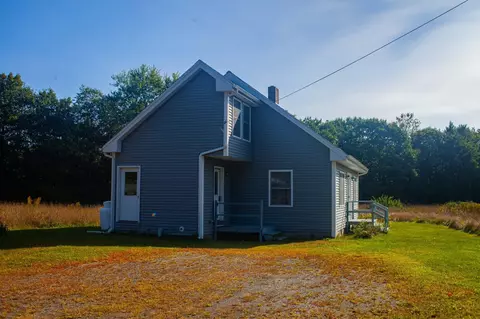 124 Maple Ln, Livermore, ME 04253