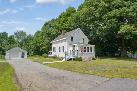 93 West St, Gardiner, ME 04345