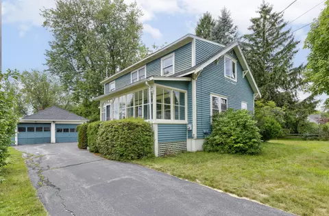 86 Gleckler Rd, Portland, ME 04103