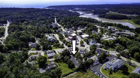 190 York St, York, ME 03909