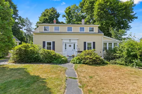 229 Cottage Rd, South Portland, ME 04106