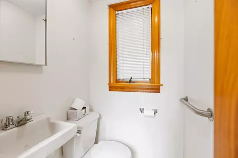 Bath - 30 Smith St, Augusta, ME 04330 photo 4 of 4