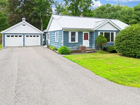 Exterior - 30 Smith St, Augusta, ME 04330 photo 2 of 10