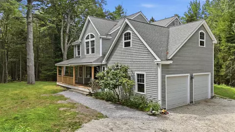 Exterior - 10 Windsor Post Rd, Freeport, ME 04032 photo 3 of 7