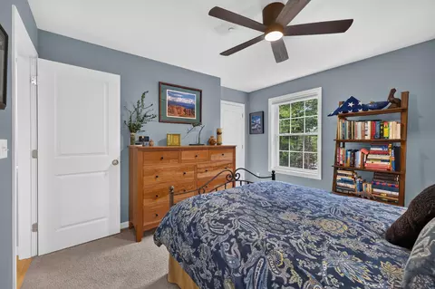 Bedroom - 1 Otter Run Rd, Freeport, ME 04032 photo 3 of 6