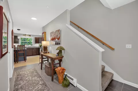 Entry Way - 1 Otter Run Rd, Freeport, ME 04032 photo 1 of 2