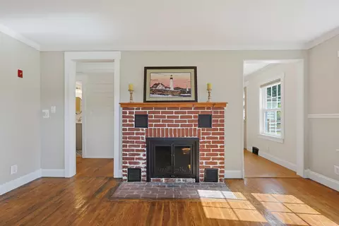 Living - 56 Morrill Ave, Gorham, ME 04038 photo 4 of 4