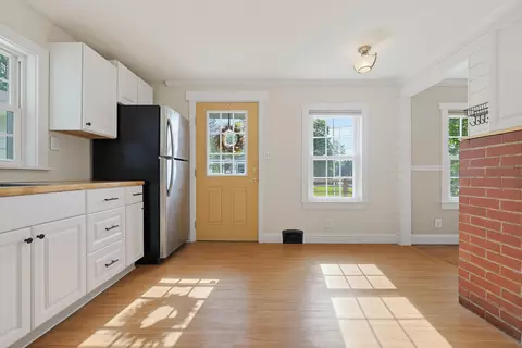 Entry Way - 56 Morrill Ave, Gorham, ME 04038 photo 4 of 4