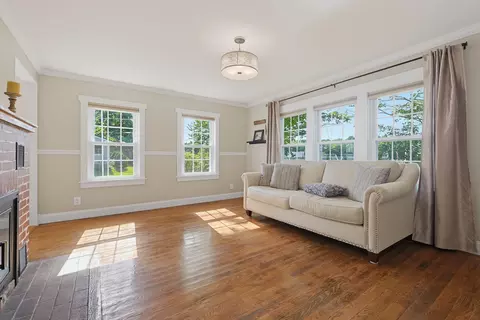 Living - 56 Morrill Ave, Gorham, ME 04038 photo 2 of 4