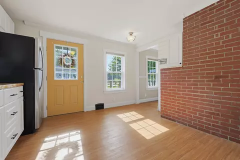 Entry Way - 56 Morrill Ave, Gorham, ME 04038 photo 3 of 4