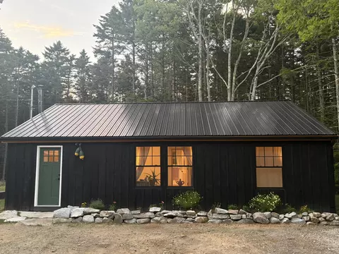 783 Spruce Head Rd, South Thomaston, ME 04858