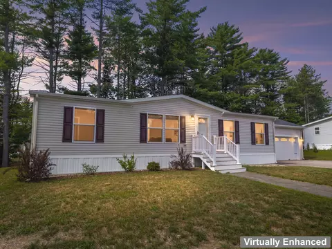 15 Trent Dr, Lisbon, ME 04250