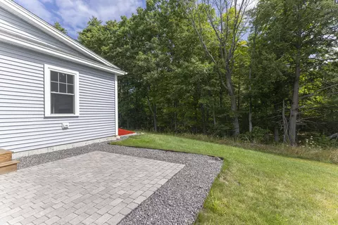 Exterior - 35 Windswept Dr #13, Gorham, ME 04038 photo 7 of 10