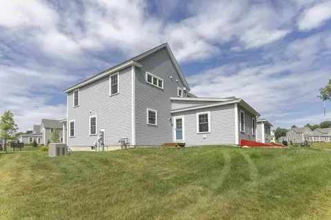 Exterior - 35 Windswept Dr #13, Gorham, ME 04038 photo 5 of 10