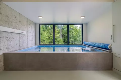 Exterior - 40 Point Rd, Harborside, ME 04642 photo 5 of 8