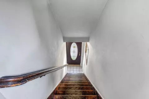 Entry Way - 43 State St, Brewer, ME 04412 photo 6 of 14