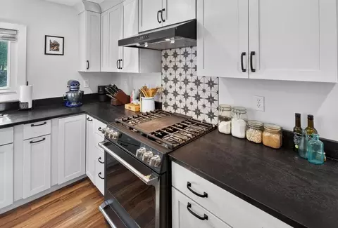 Kitchen - 7 New York St, Millinocket, ME 04462 photo 3 of 6