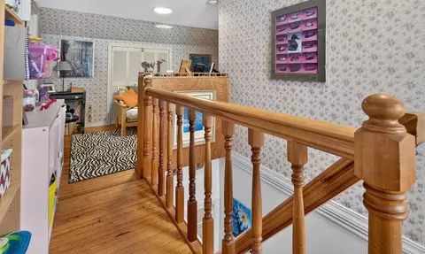 Entry Way - 7 New York St, Millinocket, ME 04462 photo 5 of 7