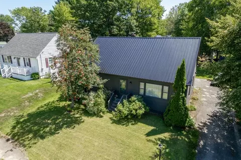 Exterior - 7 New York St, Millinocket, ME 04462 photo 7 of 7