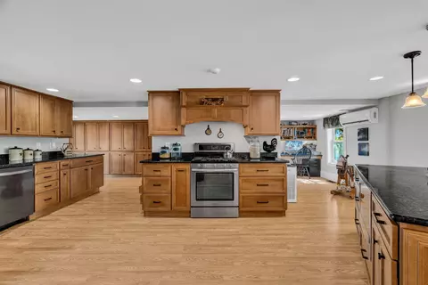 Kitchen - 4261 Union St, Levant, ME 04456 photo 4 of 8