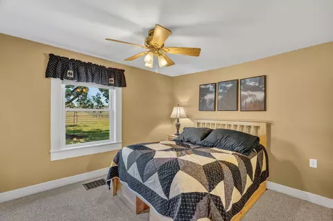 Bedroom - 4261 Union St, Levant, ME 04456 photo 2 of 4