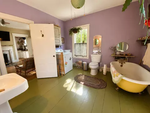 Bath - 832 Stetson Rd, Exeter, ME 04435 photo 2 of 2