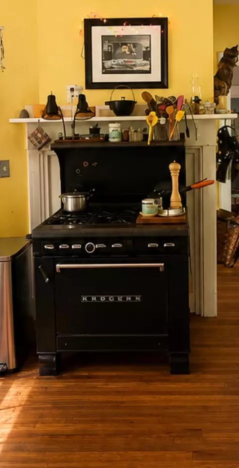 Kitchen - 832 Stetson Rd, Exeter, ME 04435 photo 4 of 7