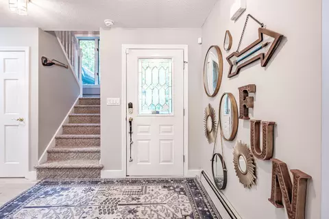 Entry Way - 37 Granite Rd, Naples, ME 04055 photo 2 of 10